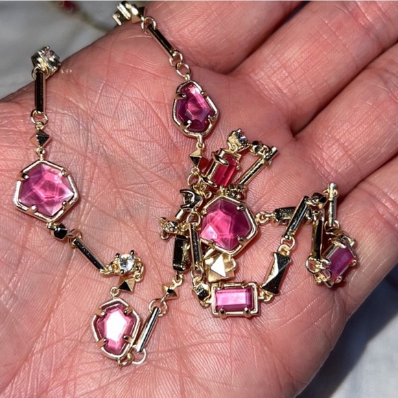 Kendra Scott Yasmin Necklace - Picture 13 of 16